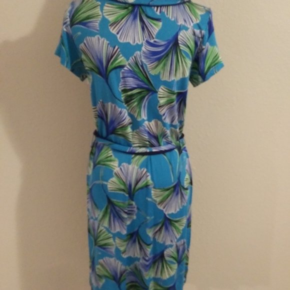 Lili Pulitzer Floral Blue Dress - Picture 4 of 7